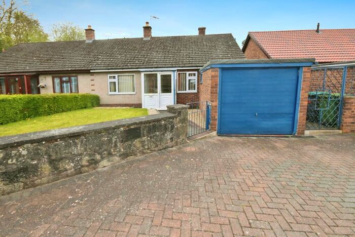 2 Bedroom Semi-Detached Bungalow For Sale In Jolly Bank, Newbridge, Wrexham, LL14