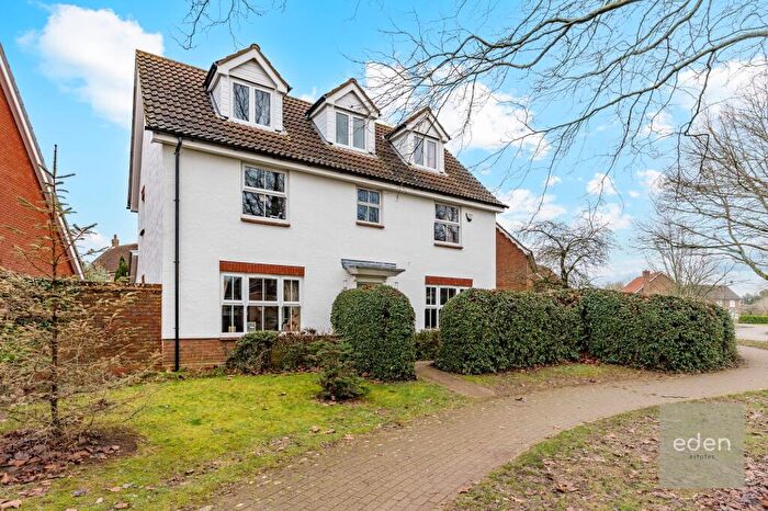 6 Bedroom Detached House For Sale In Mercers Place, Kings Hill, ME19