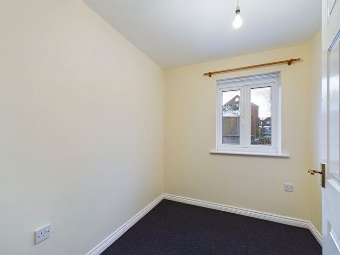 3 Bedroom End Of Terrace House For Sale In Cardinals Close, Donnington Wood, Telford, Shropshire., TF2