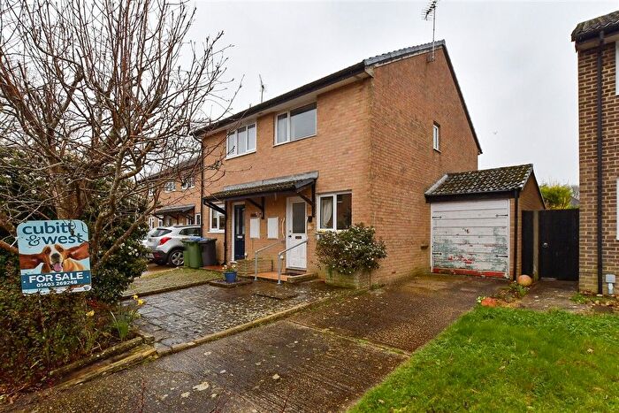 2 Bedroom Semi Detached House For Sale In Bluebell Close, Horsham, West Sussex, RH12
