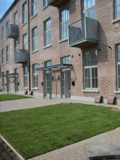 2 Bedroom Flat For Sale In Odessa Street, Belfast, BT13