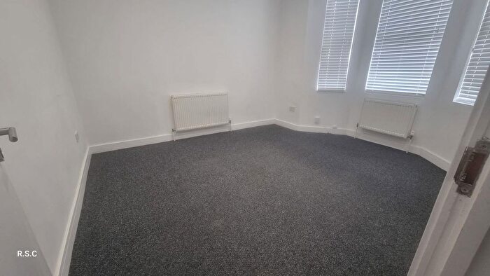 4 Bedroom End Terrace House To Rent In Sussex Road, Southall, UB2
