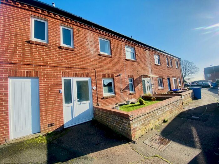 4 Bedroom House To Rent In Donchurch Close, NR5