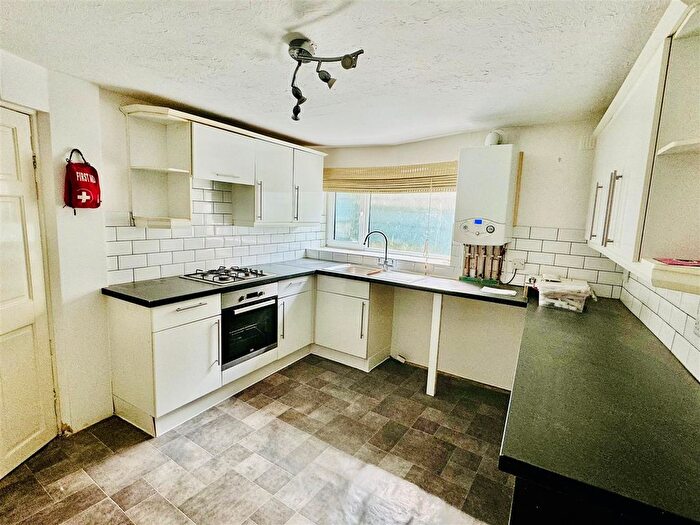 1 Bedroom Flat To Rent In Melville Street, Torquay, TQ2