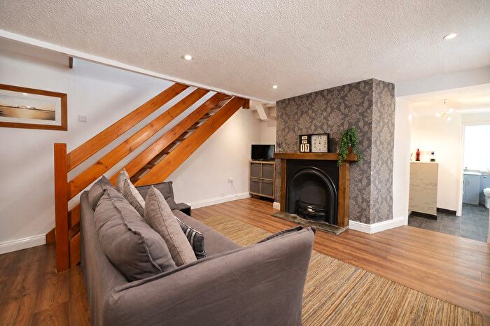 1 Bedroom Terraced House For Sale In Meddon Street, Bideford, Devon, EX39