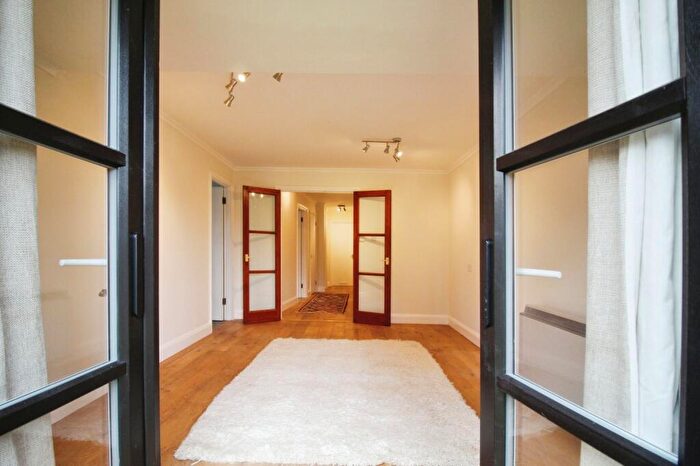 2 Bedroom Apartment To Rent In Ravens Wharf, Berkhamsted., HP4