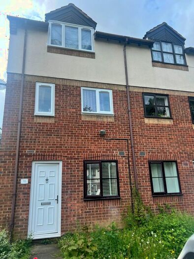 1 Bedroom Flat To Rent In The Ridings, Luton, LU3