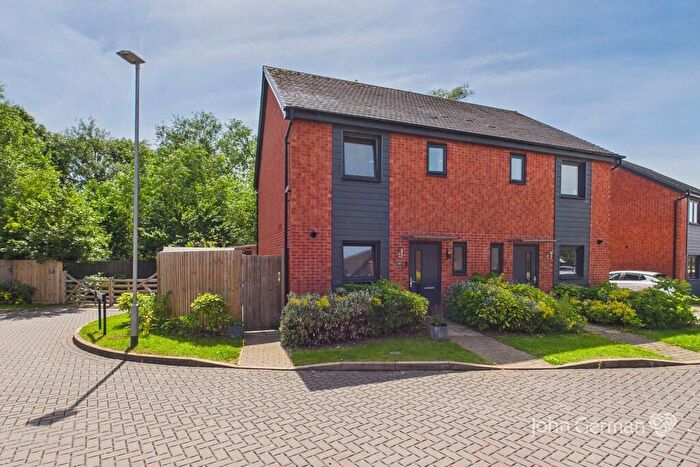2 Bedroom Semi Detached House For Sale In Heron Grange, Branston, DE14
