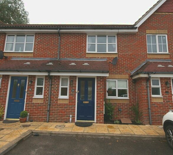 2 Bedroom Terraced House To Rent In Beaver Road, Allington, ME16