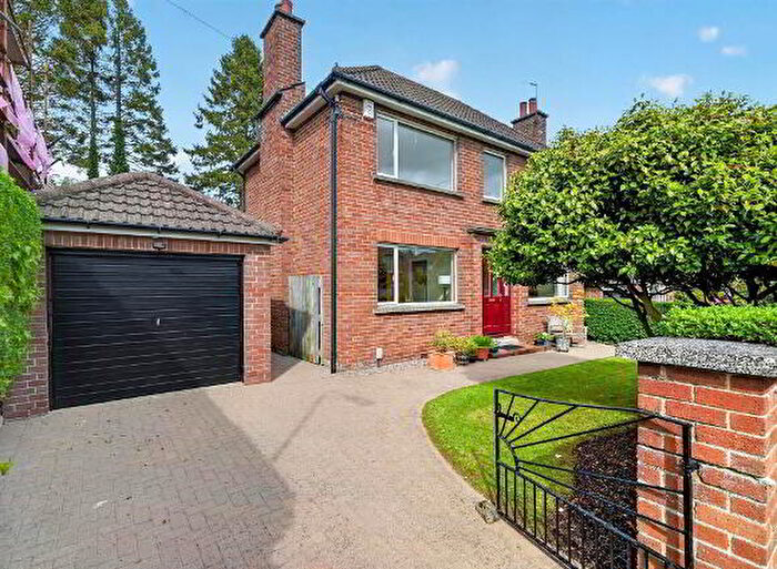 4 Bedroom Detached House For Sale In Bladon Drive, Belfast, BT9
