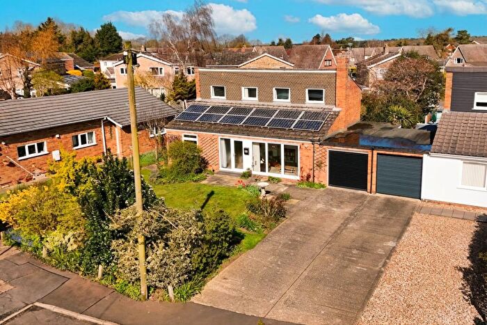 4 Bedroom Detached House For Sale In Sycamore Close, Loddon, Norwich, NR14