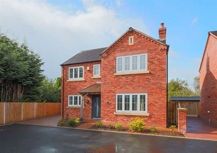 4 Bedroom Detached House For Sale In Spout Lane, Cheadle, ST10