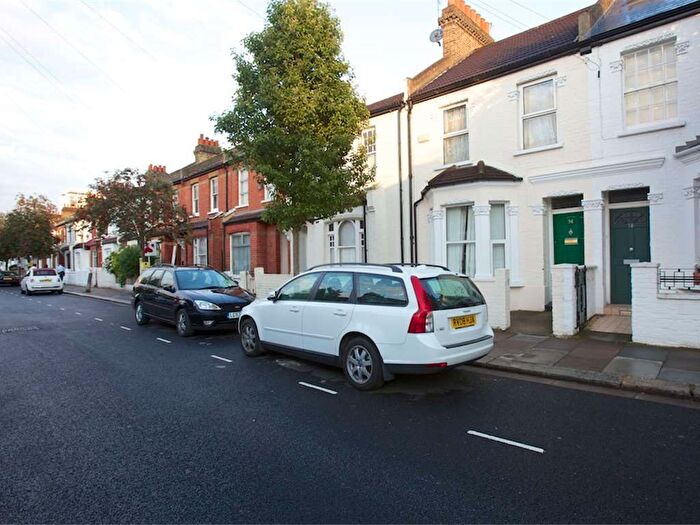 1 Bedroom Flat To Rent In Prothero Road, SW6