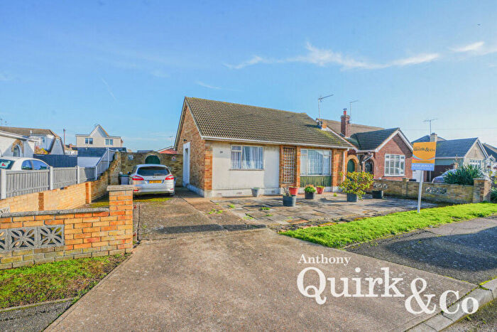 2 Bedroom Detached Bungalow For Sale In Barbara Avenue, Canvey Island, SS8