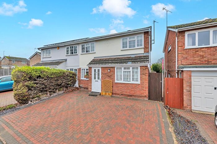 3 Bedroom Semi Detached House For Sale In Beechwood Avenue, Melbourn, SG8