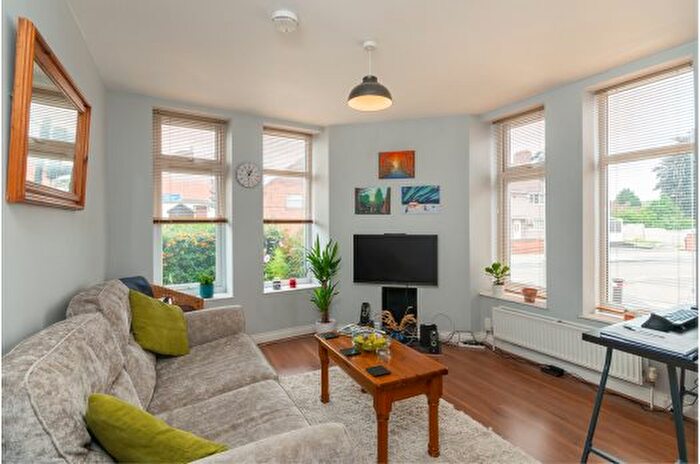 1 Bedroom Flat To Rent In St Johns Lane, Bedminster, BS3