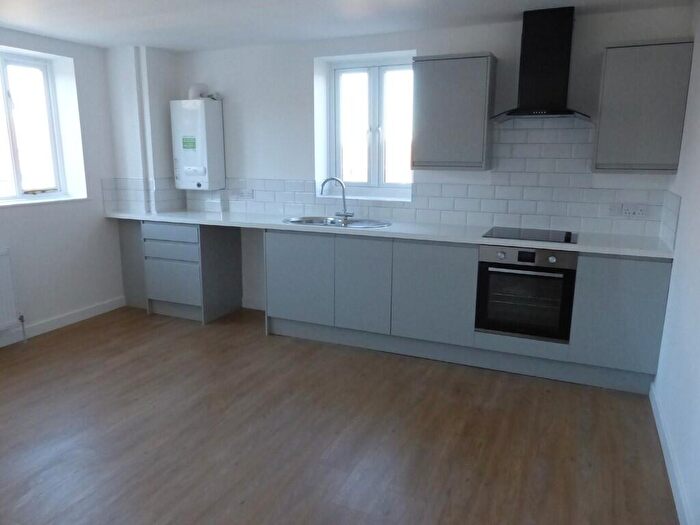 1 Bedroom Apartment To Rent In Market Place, Brigg, North Lincolnshire, DN20