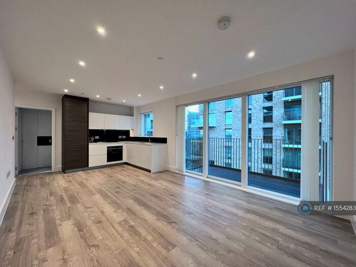 1 Bedroom Flat To Rent In Larkin House, London, SE3