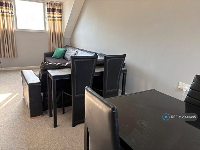 2 Bedroom Flat To Rent In Stade St, Hythe, CT21