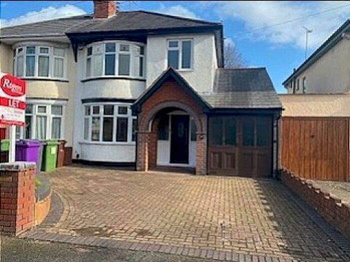 3 Bedroom Terraced House To Rent In Woodland Road, Finchfield, Wolverhampton, WV3
