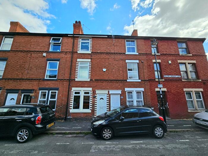 3 Bedroom Terraced House To Rent In Wilford Crescent East, Nottingham, Nottinghamshire, NG2