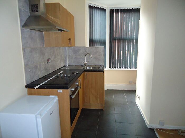 Studio To Rent In Colwyn Road, Leeds, LS11