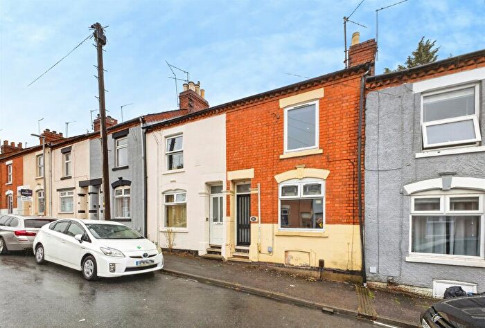 3 Bedroom Semi Detached House For Sale In Stanley Street, Northampton, NN2