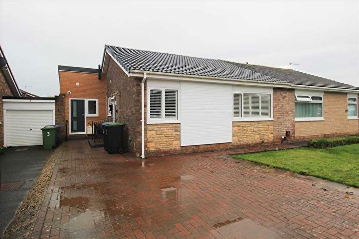 3 Bedroom Bungalow For Sale In Minting Place, Whitelea Dale, Cramlington, NE23