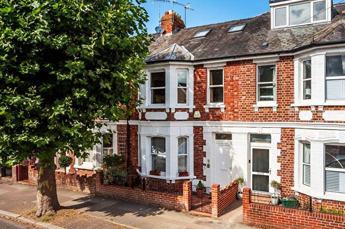 5 Bedroom Terraced House For Sale In Beltring Road, Tunbridge Wells, TN4