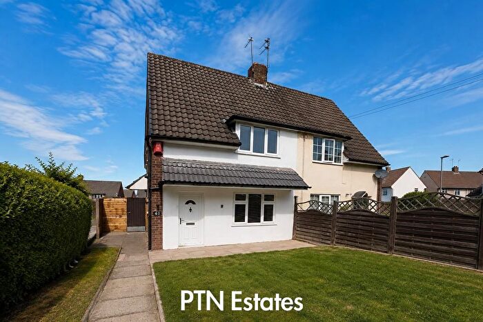 2 Bedroom Semi-Detached House For Sale In Ashenhurst Road, Dudley, DY1