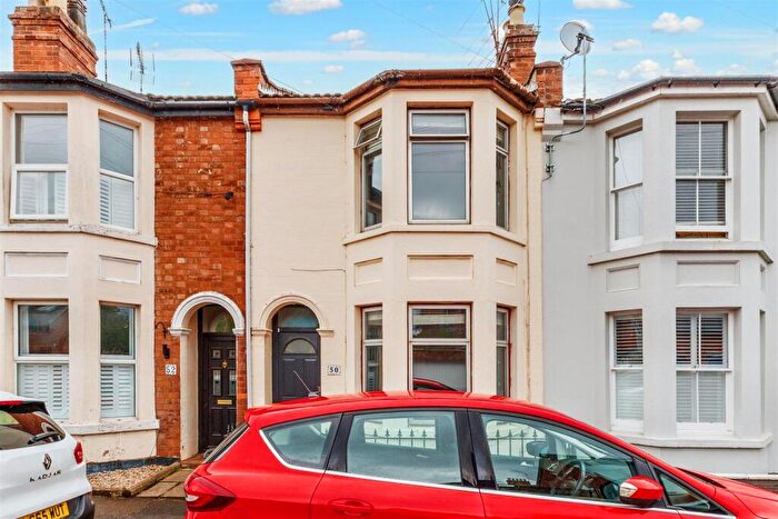 3 Bedroom Terraced House For Sale In Plymouth Place, Leamington Spa, CV31