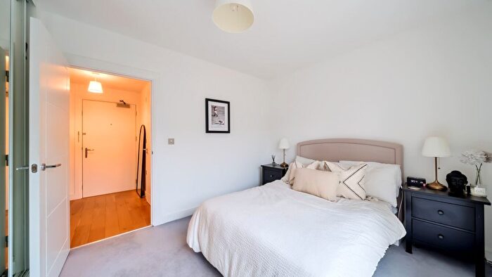 1 Bedroom Flat For Sale In Prospect Row, London, E15