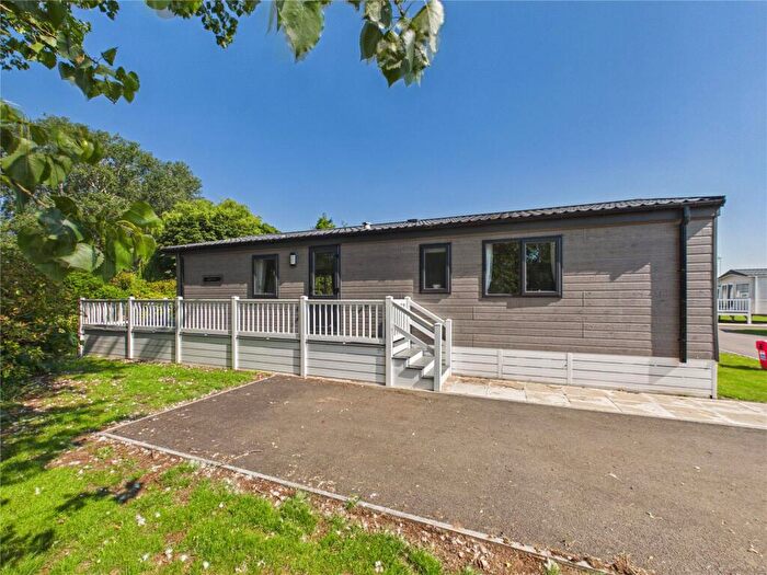 Property For Sale In Carr Road, Felixstowe, Suffolk, IP11