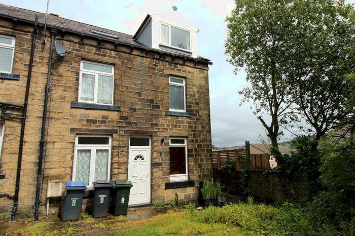 2 Bedroom Terraced House To Rent In Emerald Street, Keighley, West Yorkshire, Uk, BD22