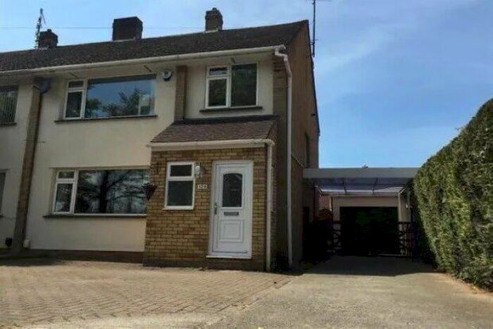 4 Bedroom Property To Rent In West Town Lane, Bristol, BS4