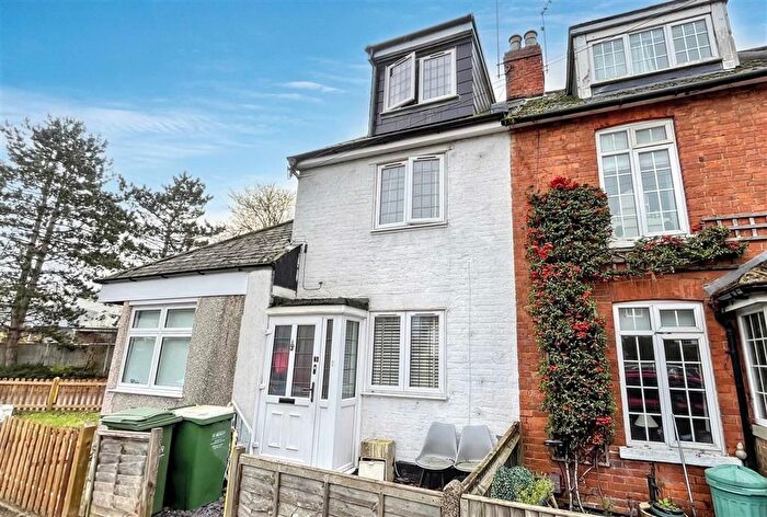 3 Bedroom End Terrace House For Sale In Old Hill, Orpington, BR6