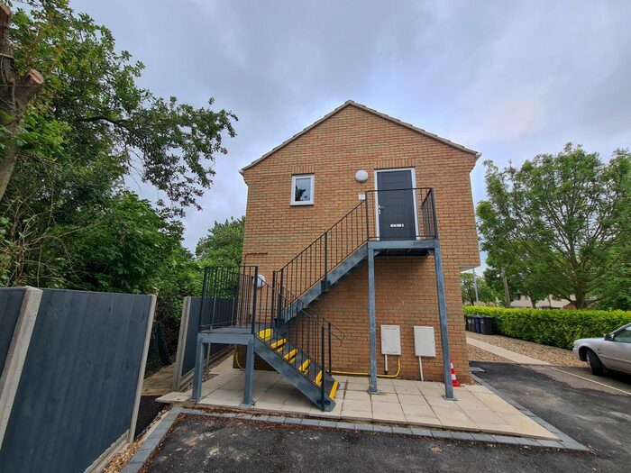 1 Bedroom Flat To Rent In Kings Hedges Road, Cambridge, CB4