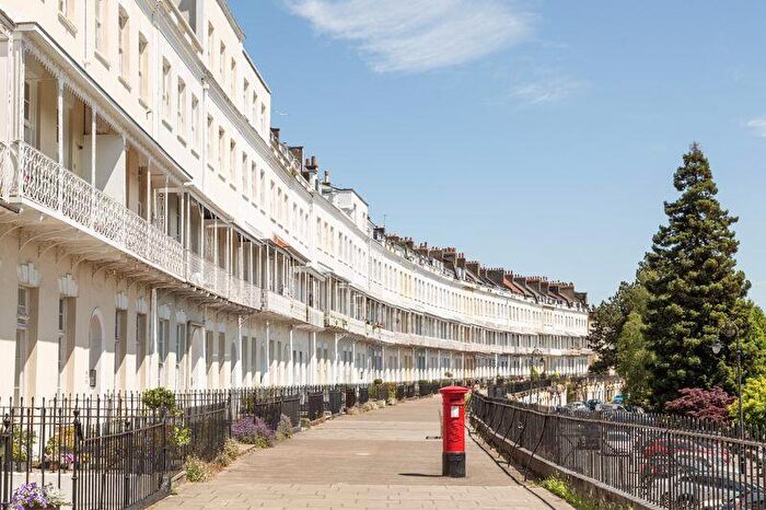 3 Bedroom Flat For Sale In Royal York Crescent, Clifton, BS8