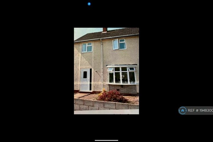 3 Bedroom Terraced House To Rent In Huband Close, Reddich, B98