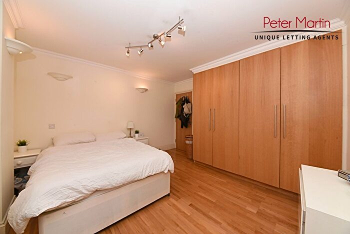 1 Bedroom Maisonette To Rent In Hillfield Road, West Hampstead, NW6