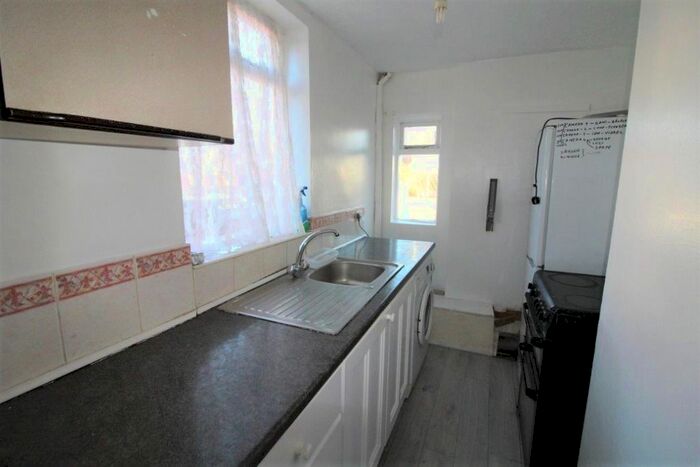 3 Bedroom Flat To Rent In Norwich Road, Ipswich IP1