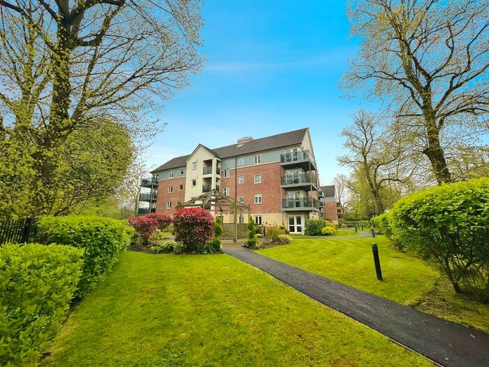 1 Bedroom Flat For Sale In Broadfield Court, Park View Road, Prestwich, M25