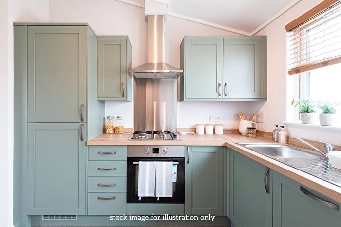 2 Bedroom Park Home For Sale In Gloucester Road, Cheltenham, GL51