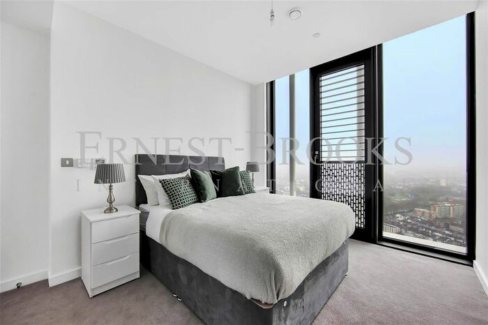 1 Bedroom Flat To Rent In Stratosphere Tower, Stratford, E15