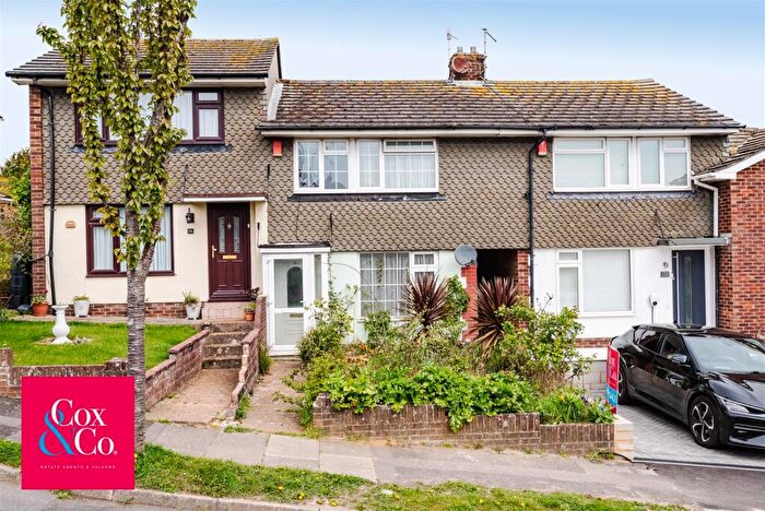 3 Bedroom House For Sale In Oakdene Crescent, Portslade, Brighton, BN41