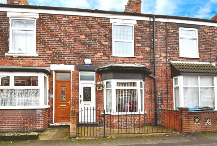 2 Bedroom Terraced House For Sale In Endymion Street, Hull, HU8