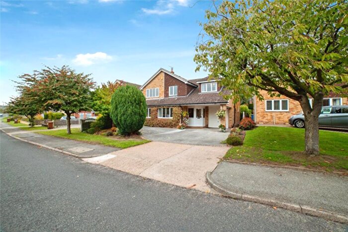 5 Bedroom Detached House For Sale In Chatsworth Drive, Mansfield, Nottinghamshire, NG18