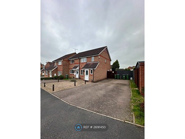 3 Bedroom Semi Detached House To Rent In Seacole Close, Leicester, LE3