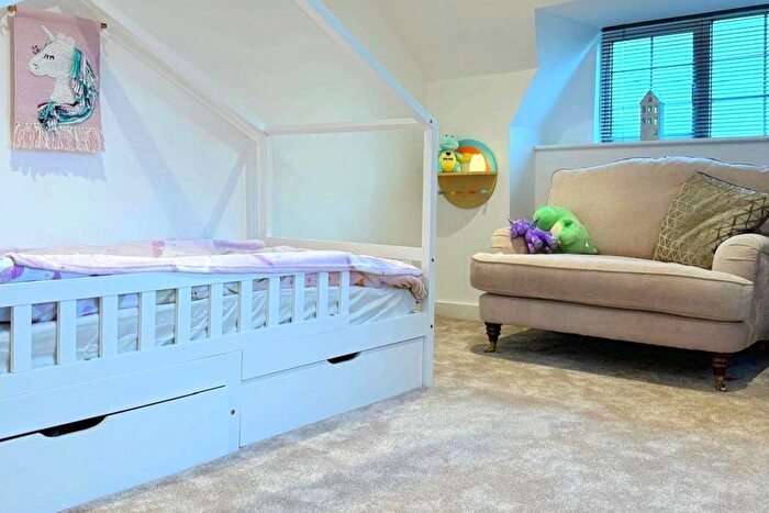 5 Bedroom Detached House For Sale In Windmill Hill, Hailsham, BN27