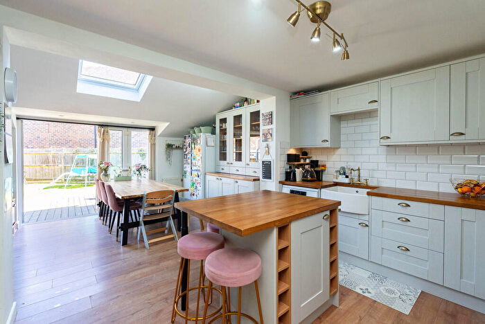 4 Bedroom Terraced House For Sale In Tanners Meadow, Brockham, RH3